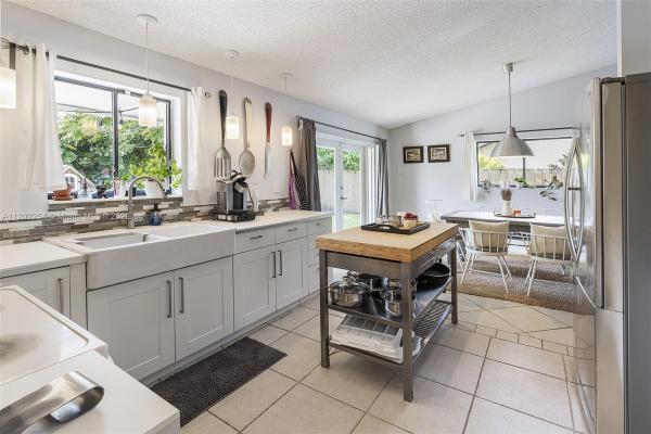 Shores Lindgren, 11921 SW 132nd Ct, The Crossings, Florida 33186, image 1