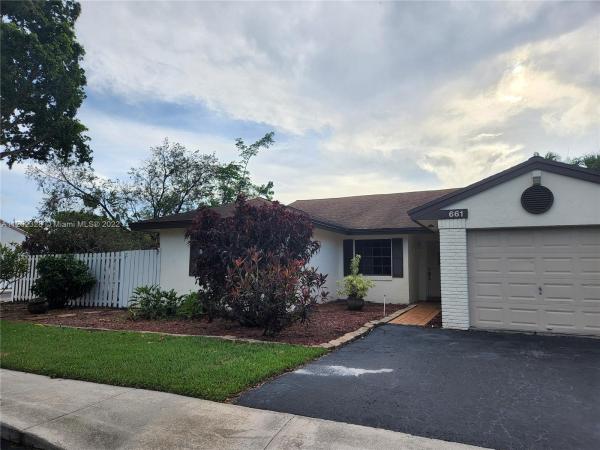 Blue Ridge, 661 Pine Ridge Ter, Davie, Florida 33325, image 1