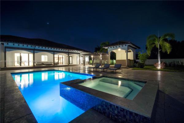 Sweetwater Estates, 331 SW 124th Ave, Tamiami, Florida 33184, image 1