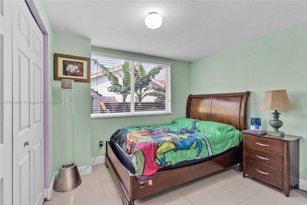 Country Club Of Miami Estates, 6781 Royal Melbourne Dr, Country Club, Florida 33015, image 2