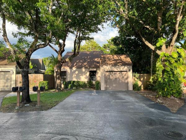 Walnut Park, 7554 SW 95th Pl, Sunset, Florida 33173, image 1