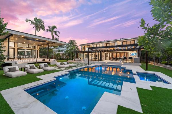Lake View Heights, 795 Lakeview Dr, Miami Beach, Florida 33140, image 1