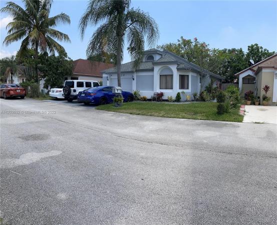 Hunter Run, 620 Laurel Way, North Lauderdale, Florida 33068, image 1
