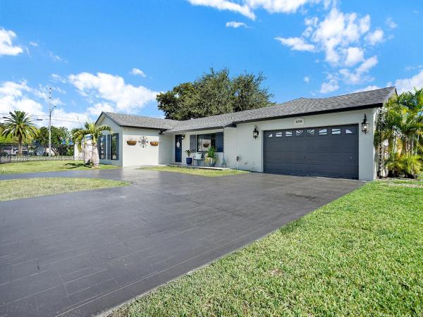 Waldin Park Estates, 16181 SW 284 St #, The Hammocks, Florida 33033, image 1