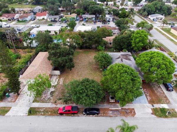 Broward Park, 208 NW 28th Ter, Fort Lauderdale, Florida 33311, image 1