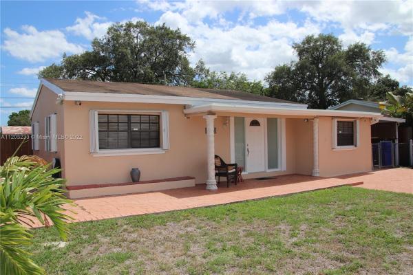 Driftwood Acres, 6710 Liberty St, Hollywood, Florida 33024, image 2