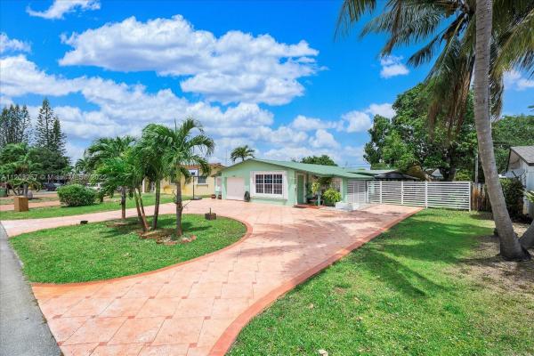 Pembroke Ranches, 7141 SW 10th Ct, Pembroke Pines, Florida 33023, image 1