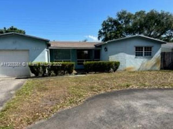 Miramar Park, 7619 Embassy Blvd, Miramar, Florida 33023, image 2