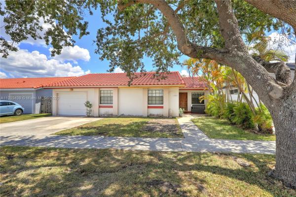 Vista, 12764 NW 9th Ter, Tamiami, Florida 33182, image 1