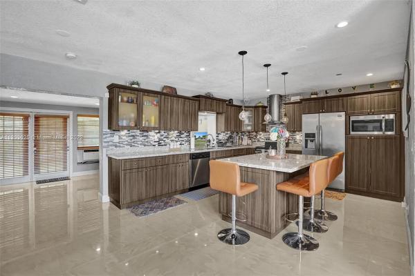 Falcon, 1391 NW 55th Ave, Lauderhill, Florida 33313, image 1