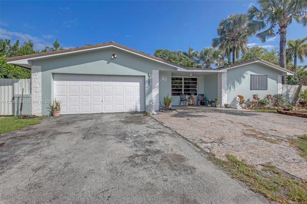 Old Cutler Cove, 20150 SW 89th Ct, Cutler Bay, Florida 33189, image 1