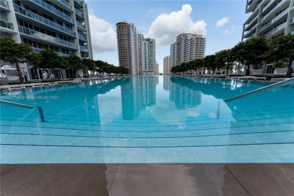 Icon Brickell Tower 2, 495 Brickell Ave #2707, Miami, Florida 33131, image 2