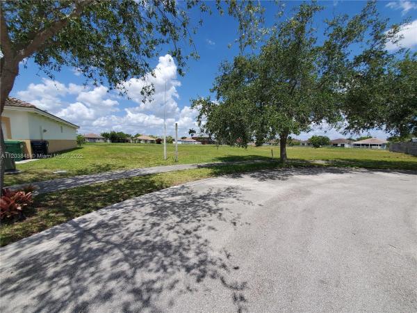 Silver Palm Lake, 23038 SW 108th Ct, Princeton, Florida 33170, image 1