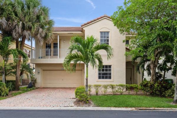 Maple Grove At Walnut Creek, 1833 NW 74th Way, Pembroke Pines, Florida 33024, image 1