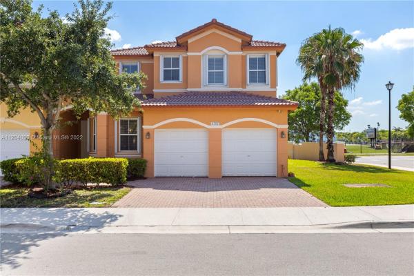 Madeira 2, 8707 NW 109th Ct, Doral, Florida 33178, image 1