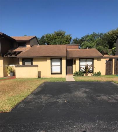 Woodgate East, 7008 SW 127th Pl, Kendale Lakes, Florida 33183, image 1