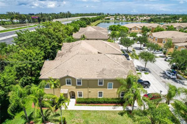 Silver Falls, 13157 SW 42nd St, Miramar, Florida 33027, image 2
