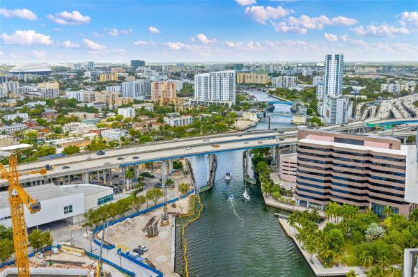 Latitude On The River, 185 SW 7th St #2900, Miami, Florida 33130, image 1