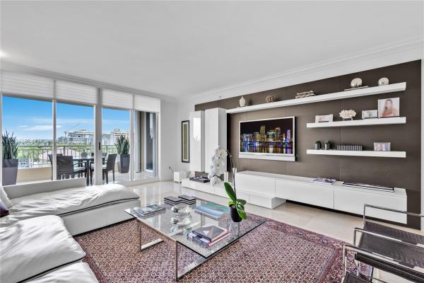 Lake Tower, 765 Crandon Blvd #505, Key Biscayne, Florida 33149, image 1