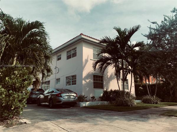 Douglas, 131 Salamanca Ave, Coral Gables, Florida 33134, image 1