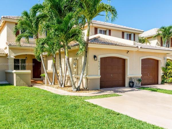 16382 SW 75th St #16382, Unincorporated Dade County, Florida 33193, image 2