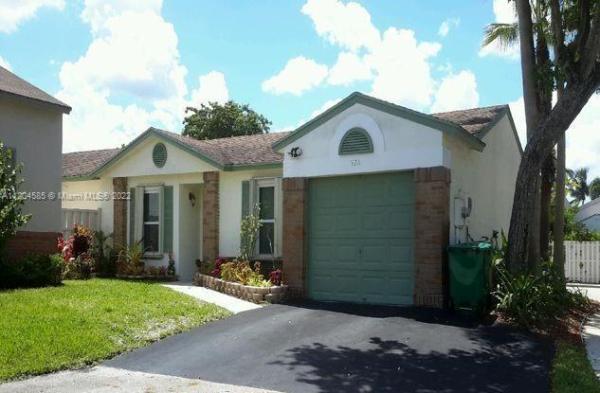 Brandywine, 526 Danville Ter, Davie, Florida 33325, image 2