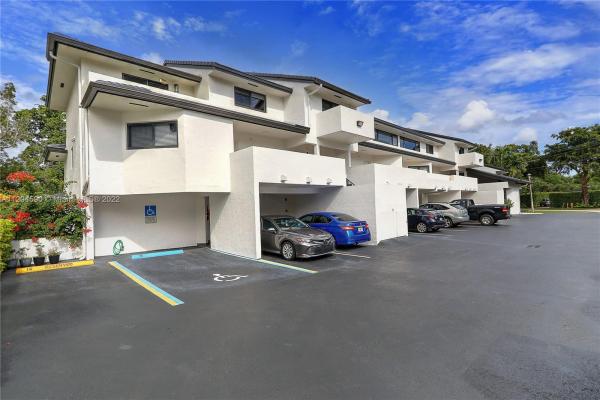 Gables South, 5750 Turin St #205, Coral Gables, Florida 33146, image 1