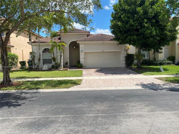 Portofino Oaks, 3740 NE 11th St, Homestead, Florida 33033, image 1