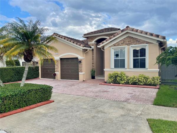 Shoma Homes At Tamiami, 12982 NW 8th Ter, Tamiami, Florida 33182, image 2