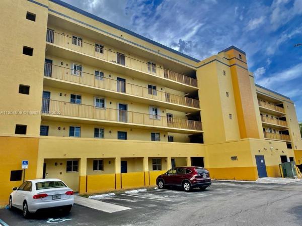 Waterview, 14951 SW 82nd Ln #102, Kendall West, Florida 33193, image 2