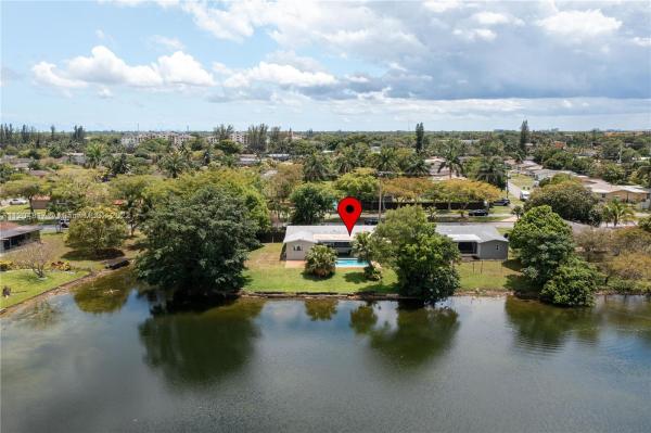 Sunrise Golf Village, 7271 Sunset Strip, Sunrise, Florida 33313, image 2