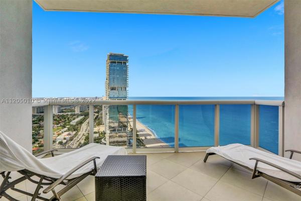 Trump Royale, 18201 Collins Ave #4802, Sunny Isles Beach, Florida 33160, image 1