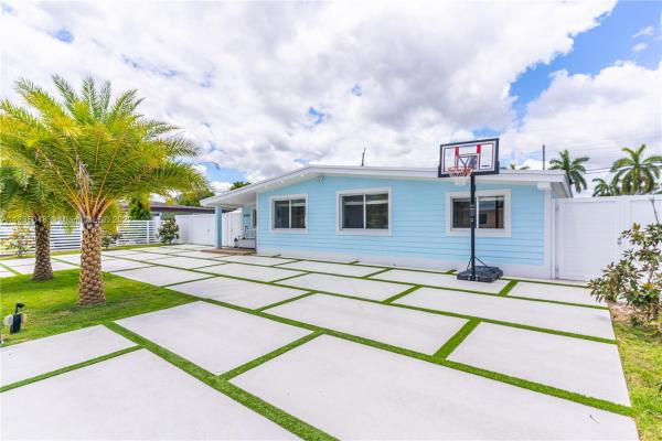 Westwood Lakes Residential, 5430 SW 116th Ave, Westwood Lakes, Florida 33165, image 2