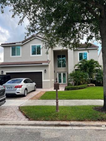 Cameron Lake, 326 Lake Crest Ct, Weston, Florida 33326, image 1