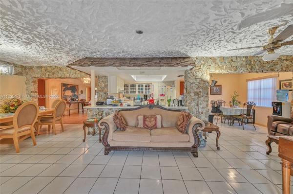The Knolls, 8747 Andora Dr, Miramar, Florida 33025, image 2