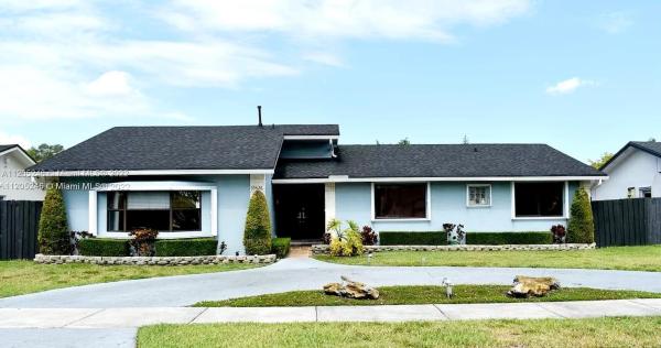 Calusa Manor, 10526 SW 127th Pl, The Crossings, Florida 33186, image 1