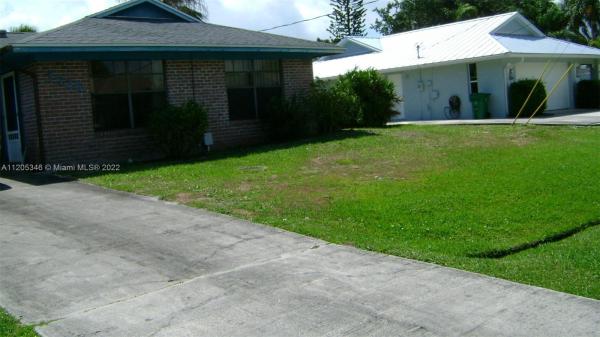 2525 SE Leithgow St, Florida 34952, image 2