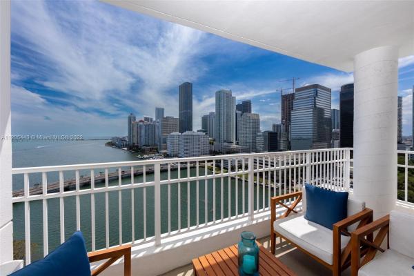Courvoisier Courts, 701 Brickell Key Blvd #2001, Miami, Florida 33131, image 2