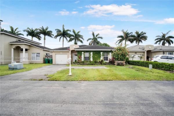 Biscayne Point South, 25061 SW 120th Pl, Princeton, Florida 33032, image 1