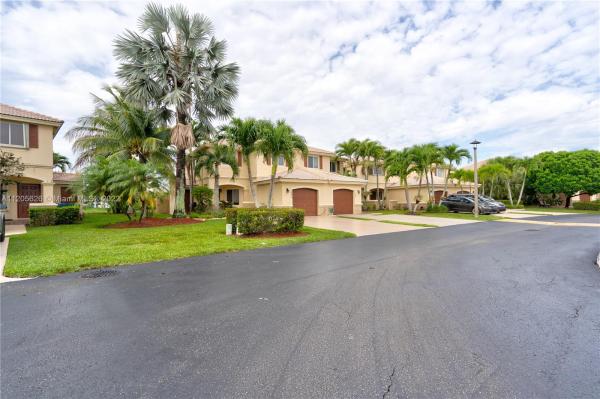 7496 SW 164th Ct #7496, Unincorporated Dade County, Florida 33193, image 2