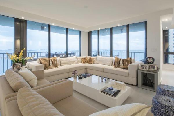 Brickell Key One, 520 Brickell Key Dr #A1009, Miami, Florida 33131, image 2