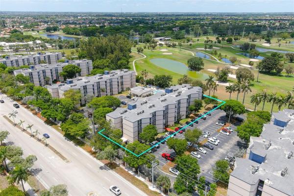 Las Brisas Country Club Of Miami, 7035 NW 186th St #D409, Country Club, Florida 33015, image 1