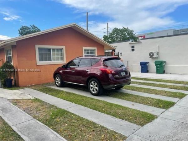 4315 SW 9th St, Unincorporated Dade County, Florida 33134, image 2