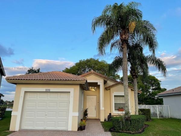Sapphire Shores, 4108 Sapphire Ter, Weston, Florida 33331, image 1