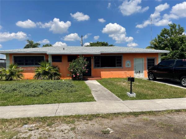 Sierra, 19520 NW 1 Ave #, Miami Gardens, Florida 33169, image 1
