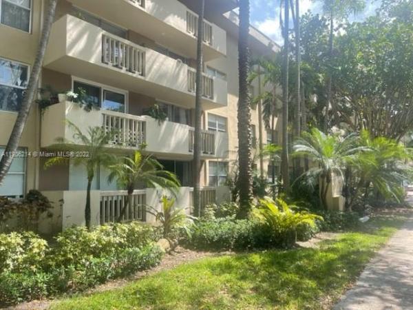 Bayview Palms, 1800 Sans Souci Blvd #106, North Miami, Florida 33181, image 2