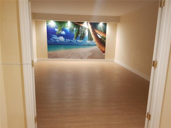 The Four Ambassadors, 999 Brickell Bay Dr #303, Miami, Florida 33131, image 2