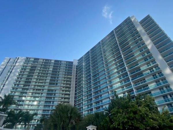 Arlen House East, 100 Bayview Dr #525, Sunny Isles Beach, Florida 33160, image 2