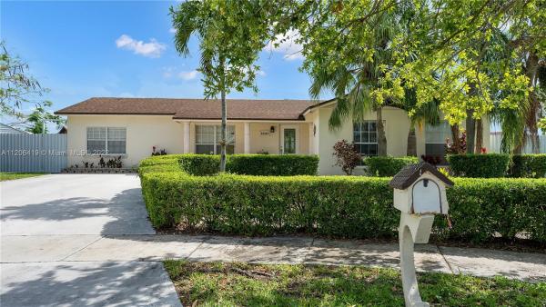 Meadow Wood Manor, 12323 SW 267th Ter, Kendale Lakes, Florida 33032, image 1