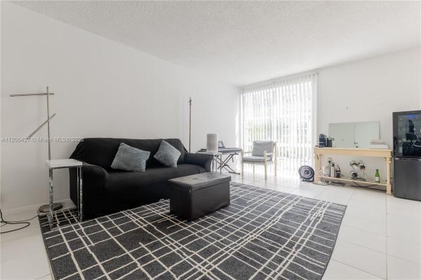 Avila North, 17570 Atlantic Blvd #310, Sunny Isles Beach, Florida 33160, image 2